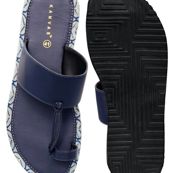 Blue Dabu Print Kolhapuri Chappals main image 7